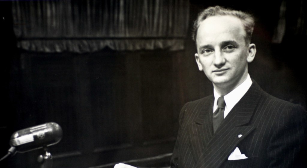 Prosecutor Benjamin Ferencz At The Einsatzgruppen Trial