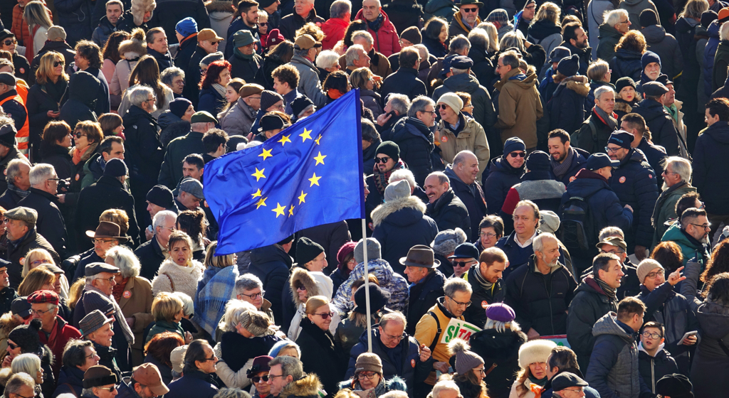 Shutterstock 1292901601