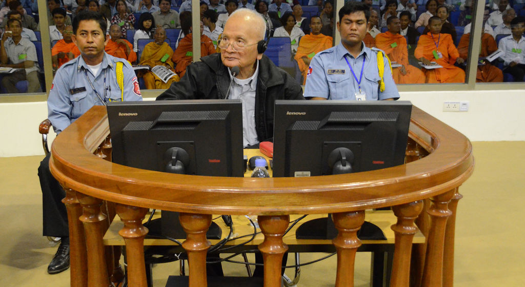 nuon_chea_-_5_december_2011.jpg