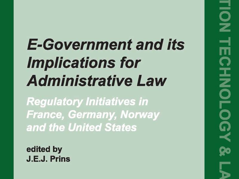 4202010_13742IT & Law 1 frontcover.jpg