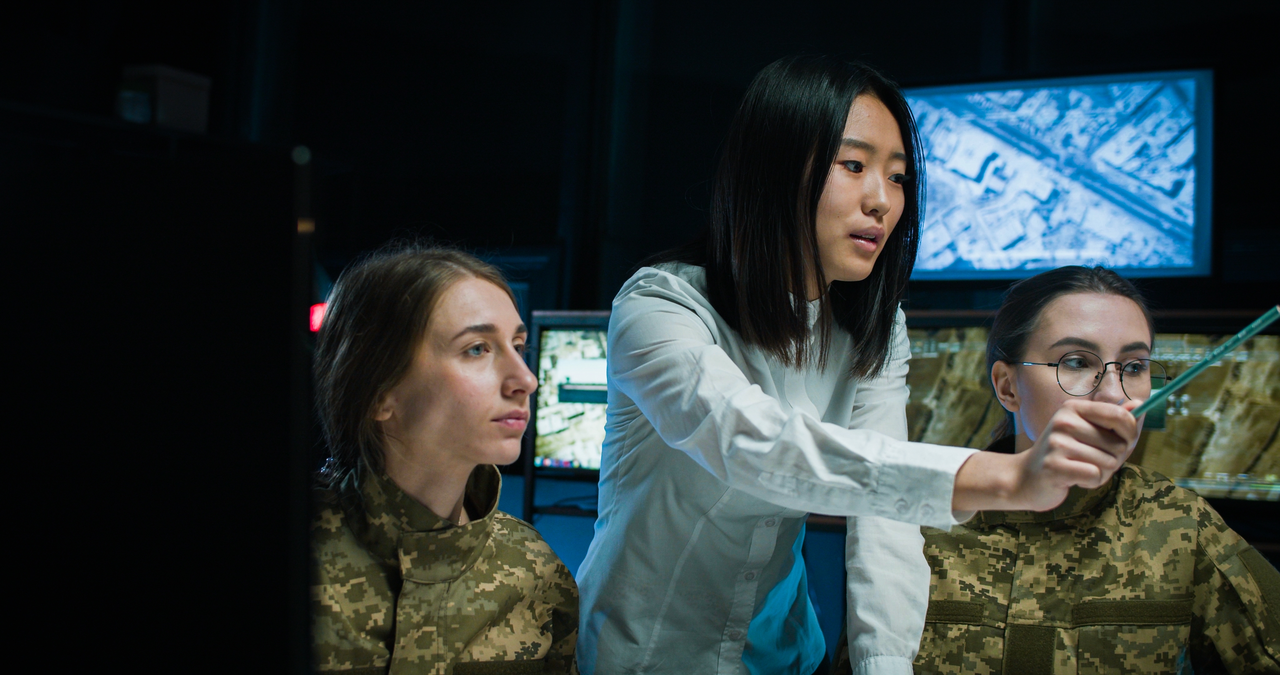 Shutterstock 2413619159