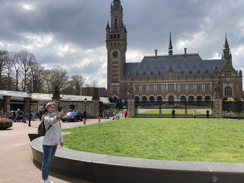 Peace Palace Selfie