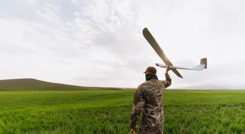 Shutterstock 2459915809