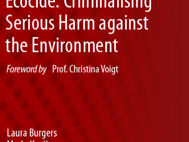 20250904T173529-Burgers et al_fc-small.jpg