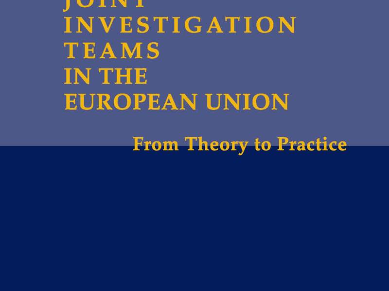 5102010_30616Rijken Vermeulen frontcover.jpg